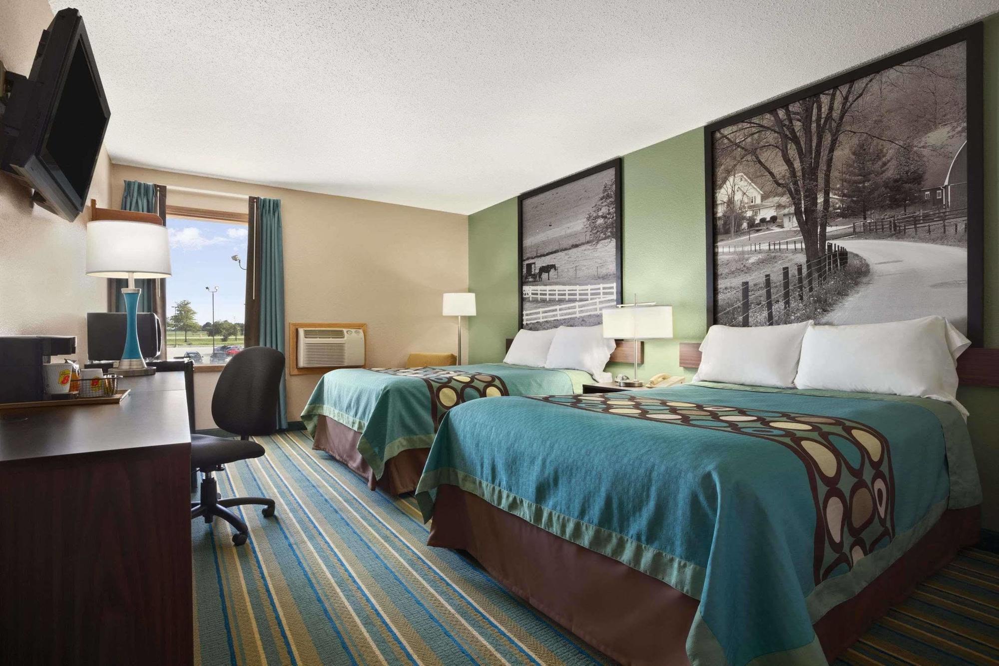 Super 8 By Wyndham Mattoon Hotel Exterior photo